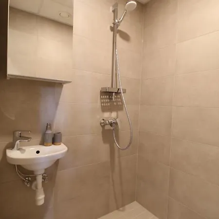 El Castillo Apartment *